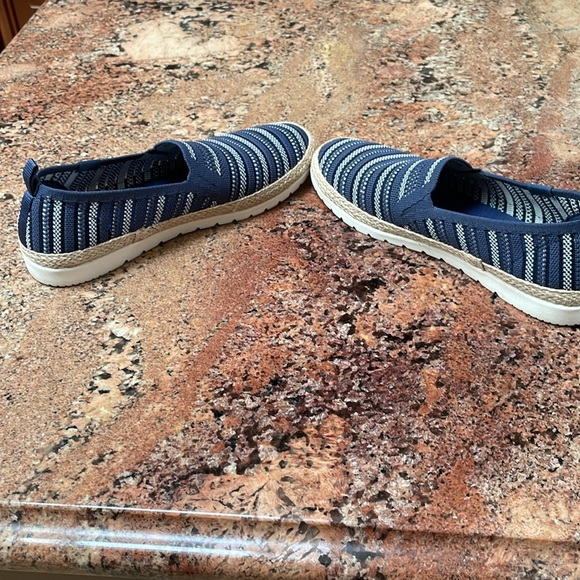 Bobs Memory Foam Stripe Skechers Flexapadrille Size 8 Gently Worn Like New - Picture 4 of 10